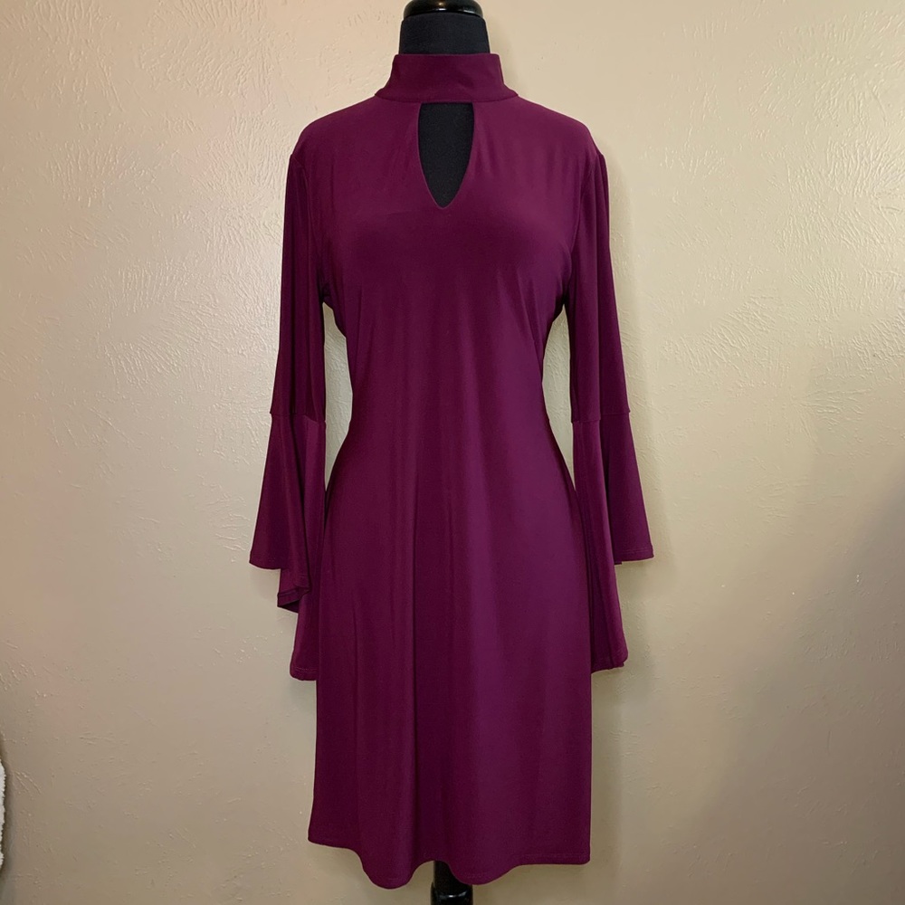 WHBM Keyhole Dress - Picture 2 of 5